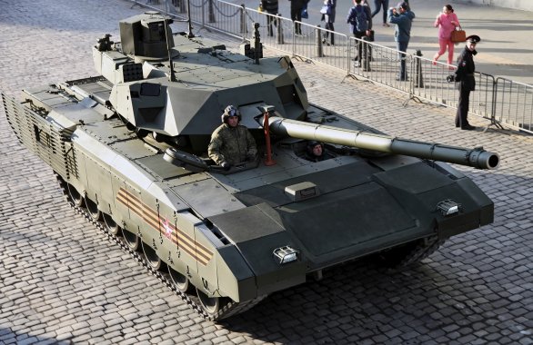 První sériové tanky T-14 Armata míří do ruské armády