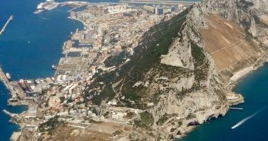 Jak proběhne válka Velké Británie a Španělska o Gibraltar?