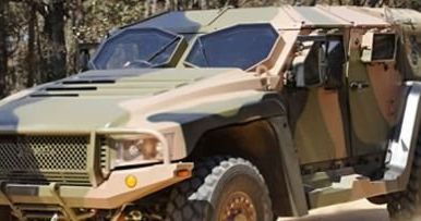 Nové vozidlo pro australskou armádu má jméno Hawkei
