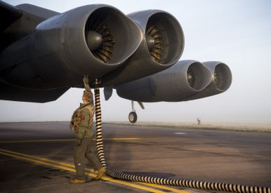 Strategické bombardéry B-52 získají motory Rolls-Royce